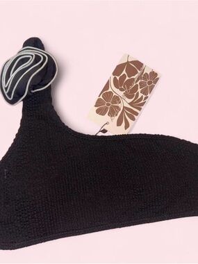 Black Asymmetric One-Shoulder Textured Bikini Top